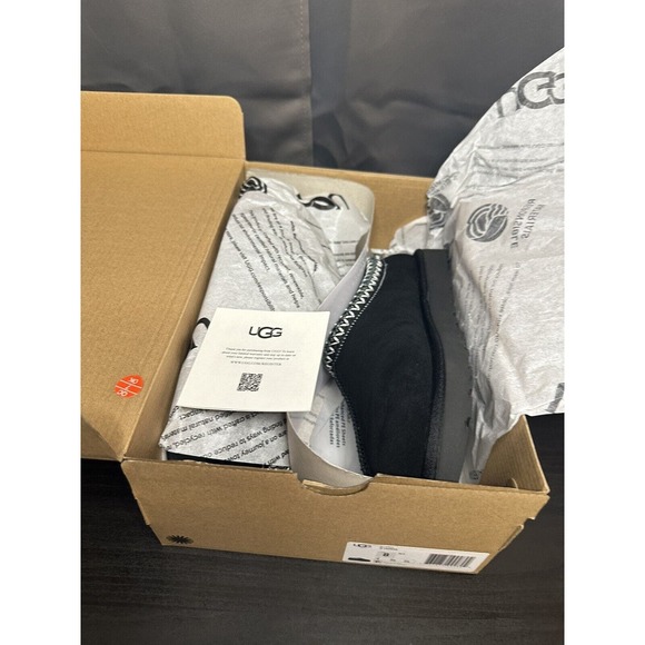 Size 8 - Authentic UGG Tasman Womens Slippers Black (W/5955 BLK)Ship Fast! - Picture 6 of 7